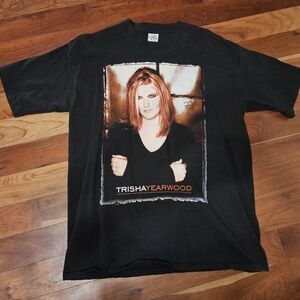 Black Graphic Short Sleeve Band Tee - Trisha Yearwood